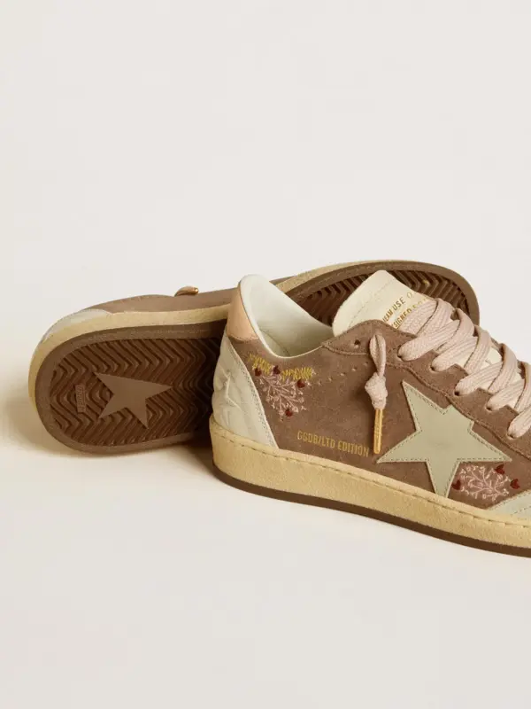 Ball Star in brown suede with leather star and heel tab - Image 3