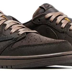 Air Jordan 1 Low OG SP x Travis Scott “Velvet Brown”