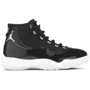 Air Jordan 11 Retro “Black Clear”