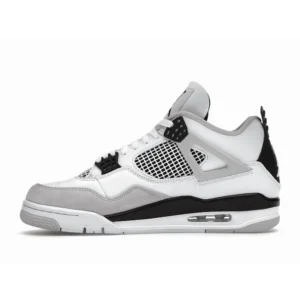 Air Jordan 4 Retro “Military Black”