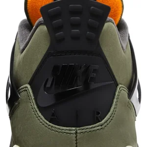 Air Jordan 4 Retro OG SP Undefeated - Deep Green Military Edition