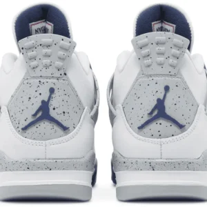 Air Jordan 4 Retro - White / Midnight Navy
