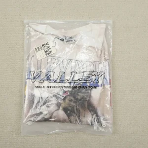 Vale Dreamscape Graphic Long-Sleeve Tee - Cream