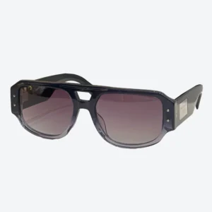 DG4482 Transparent Grey