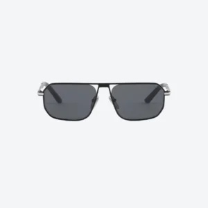 Black Aviator Sunglasses with Iconic Metal Plaque