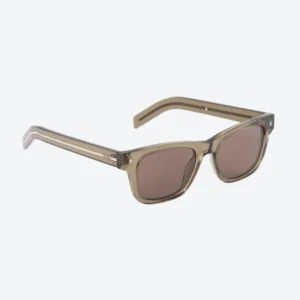 Square sunglasses with the iconic metal plaque - Brown