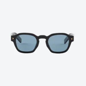 Sunglasses with the iconic metal plaque - Black