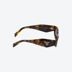 Tortoiseshell Cat-Eye Sunglasses – Gray Lenses