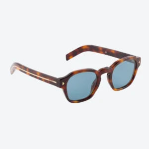 tortoiseshell sunglasses with the iconic metal plaque